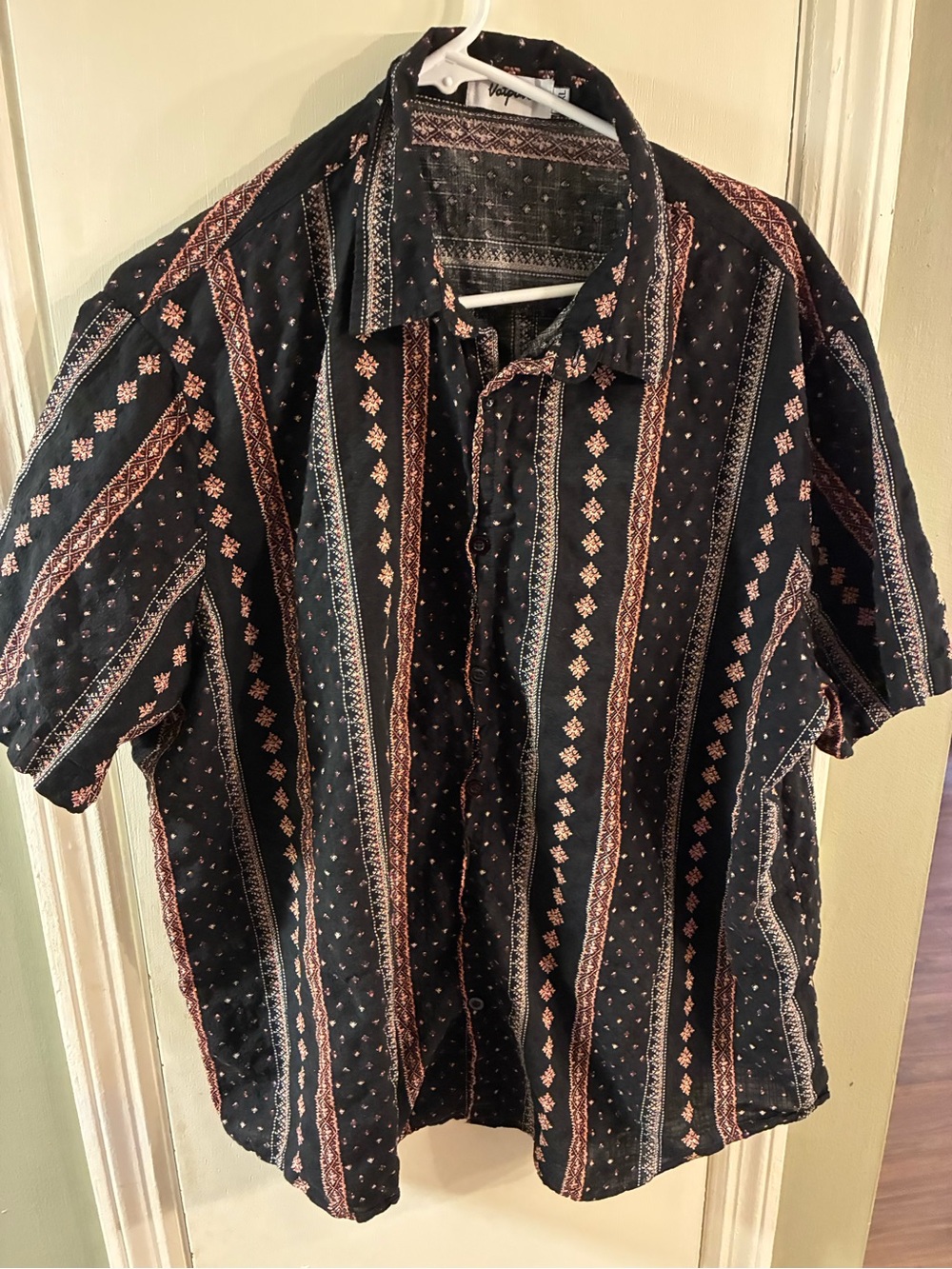 Men's Short Sleeve VatPave Button Down Hawaiian Shirt Size XXL Black And Orange